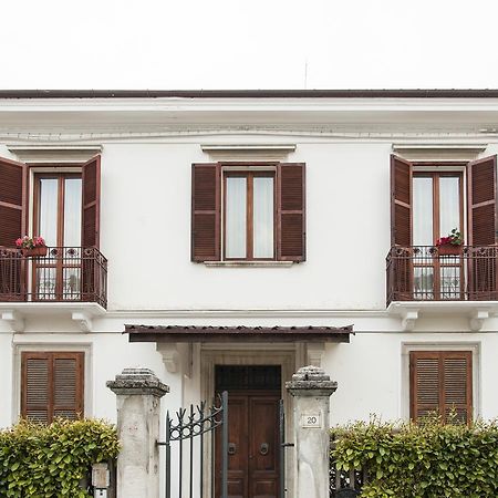 Villa Del Poeta Sulmona Exterior foto